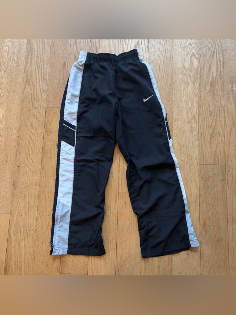 Vintage Nike Track Pants Youth M Black Side Zip Polyester Baggy Y2K